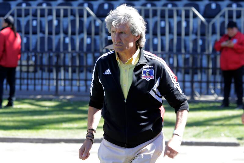 El gerente deportivo de Colo Colo recibiría el apoyo y asesoramiento de una naciente comisión de ídolos. (Foto: Agencia Aton)