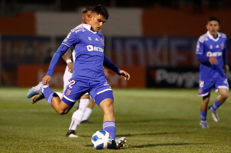 Fue durante 13 años jugador de Universidad de Chile. Foto: Agencia Aton.