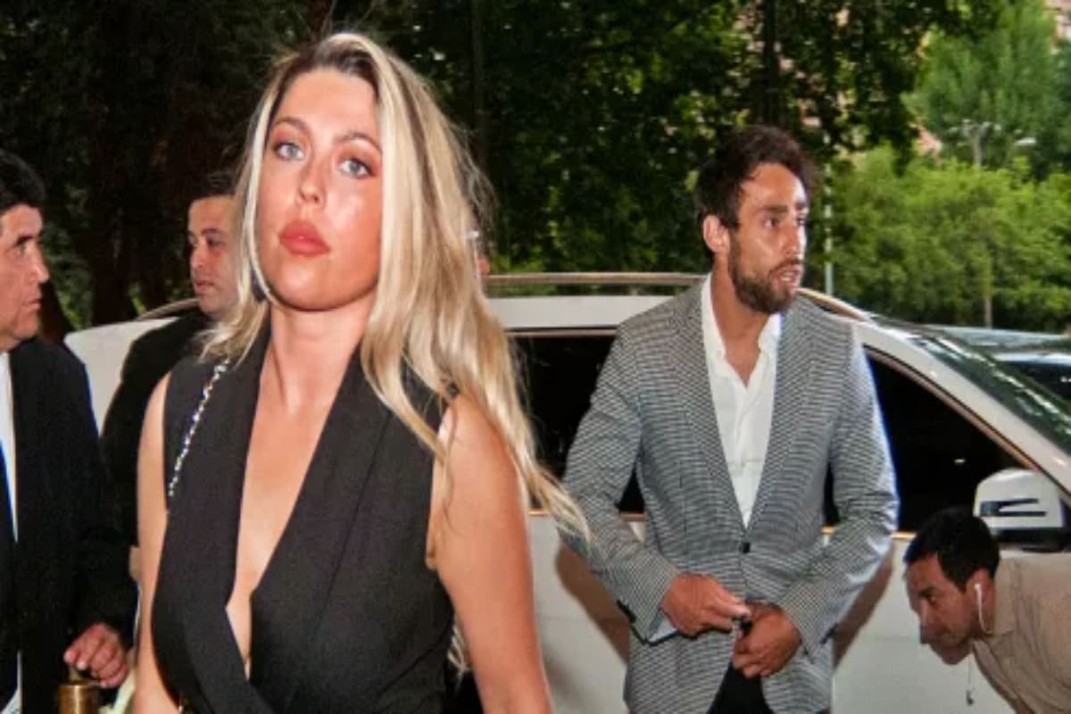 nuevamente en la palestra pública.