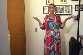 Con una especial galería familiar: Así es la casa de Daniela Peñaloza