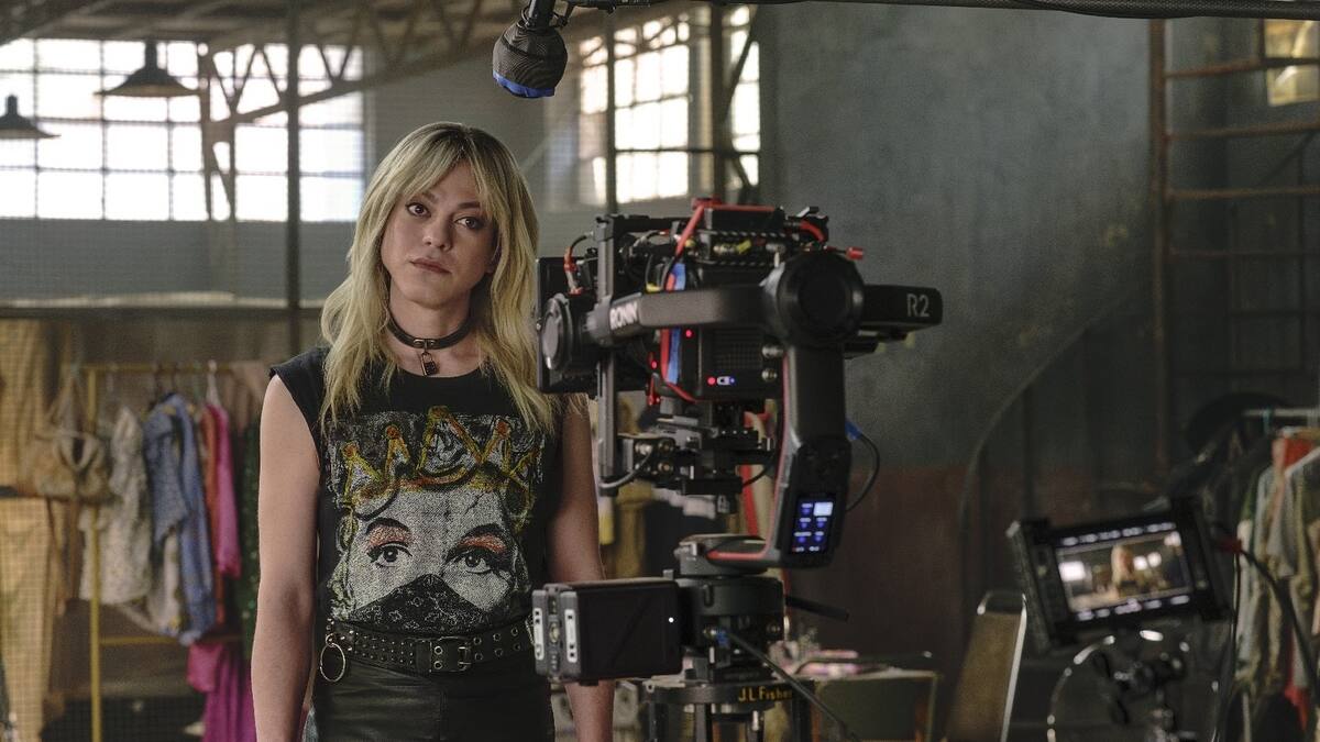 ¡No te la puedes perder! Daniela Vega brilla en “Technoboys”, la nueva comedia de Netflix