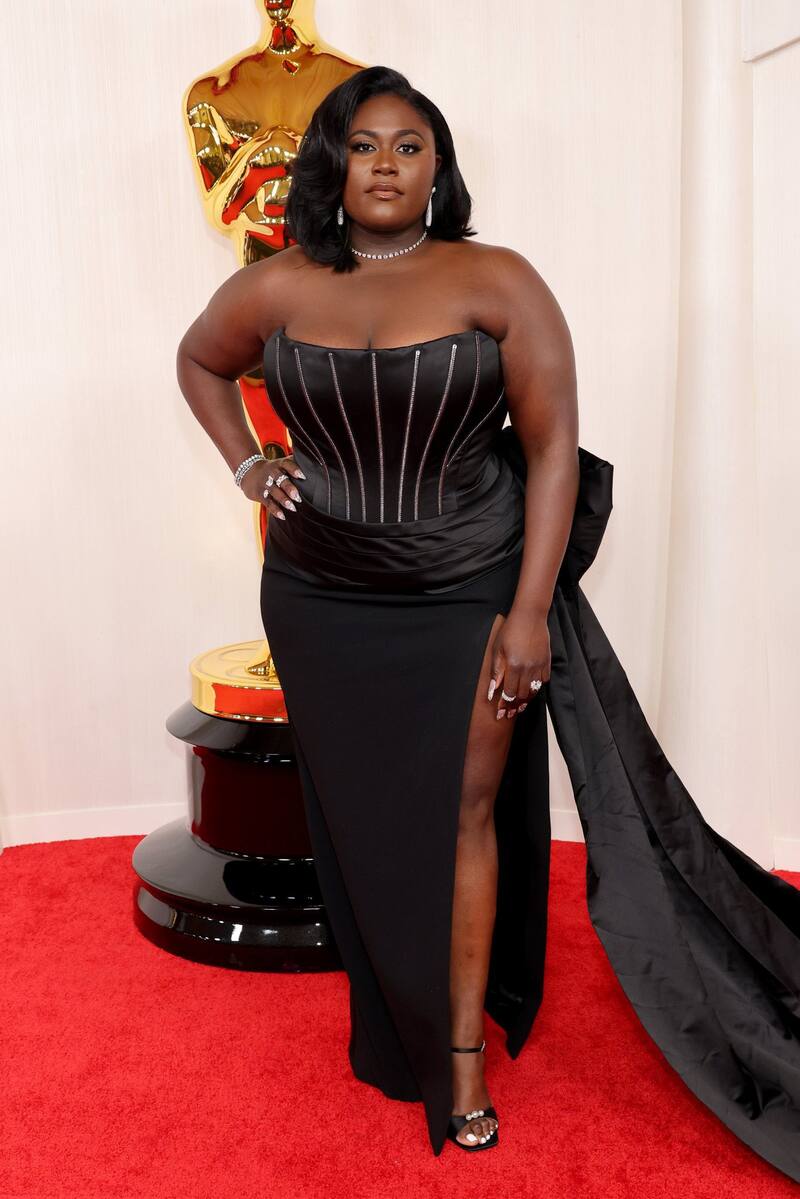 asistió a los premios Oscar 2024.