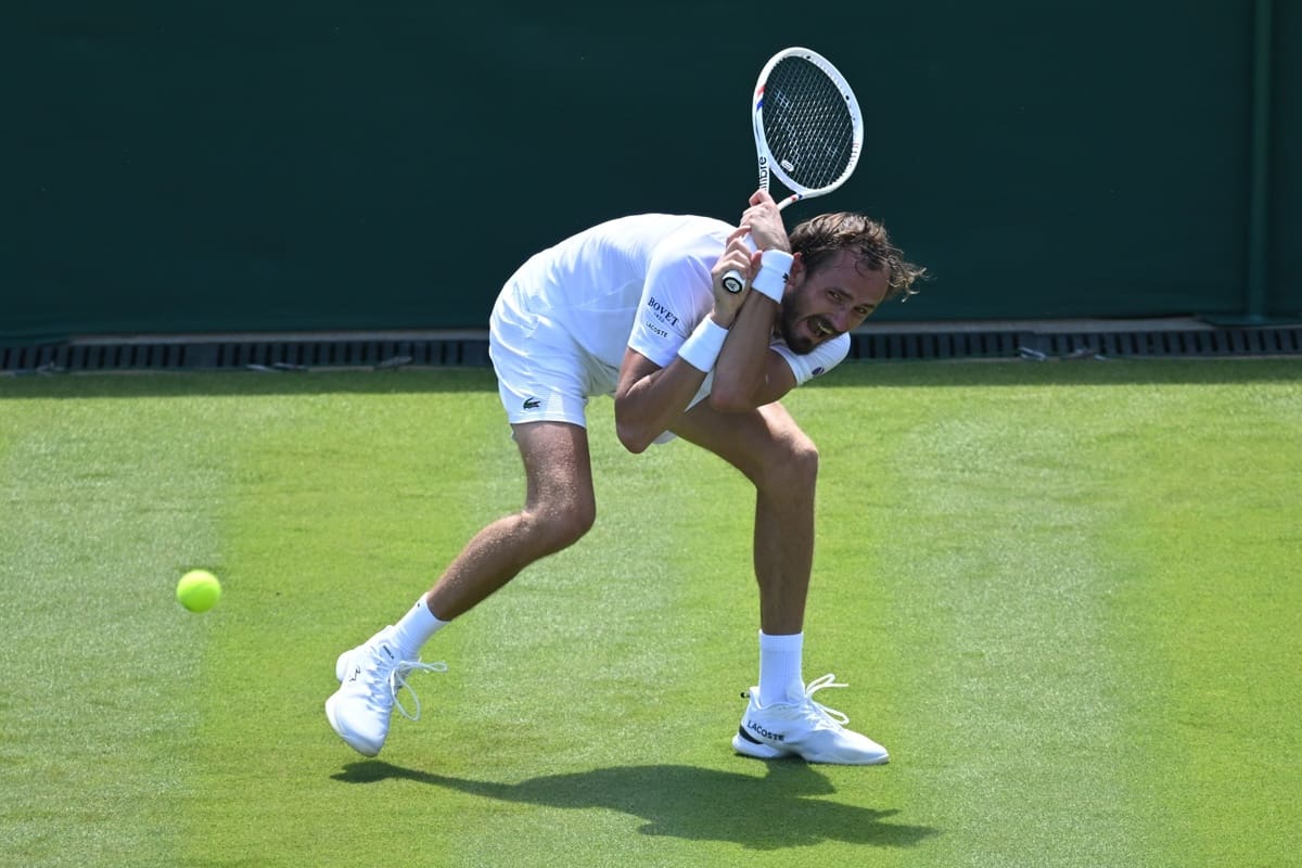 También quedó fuera en primera ronda de Wimbledon. EFE