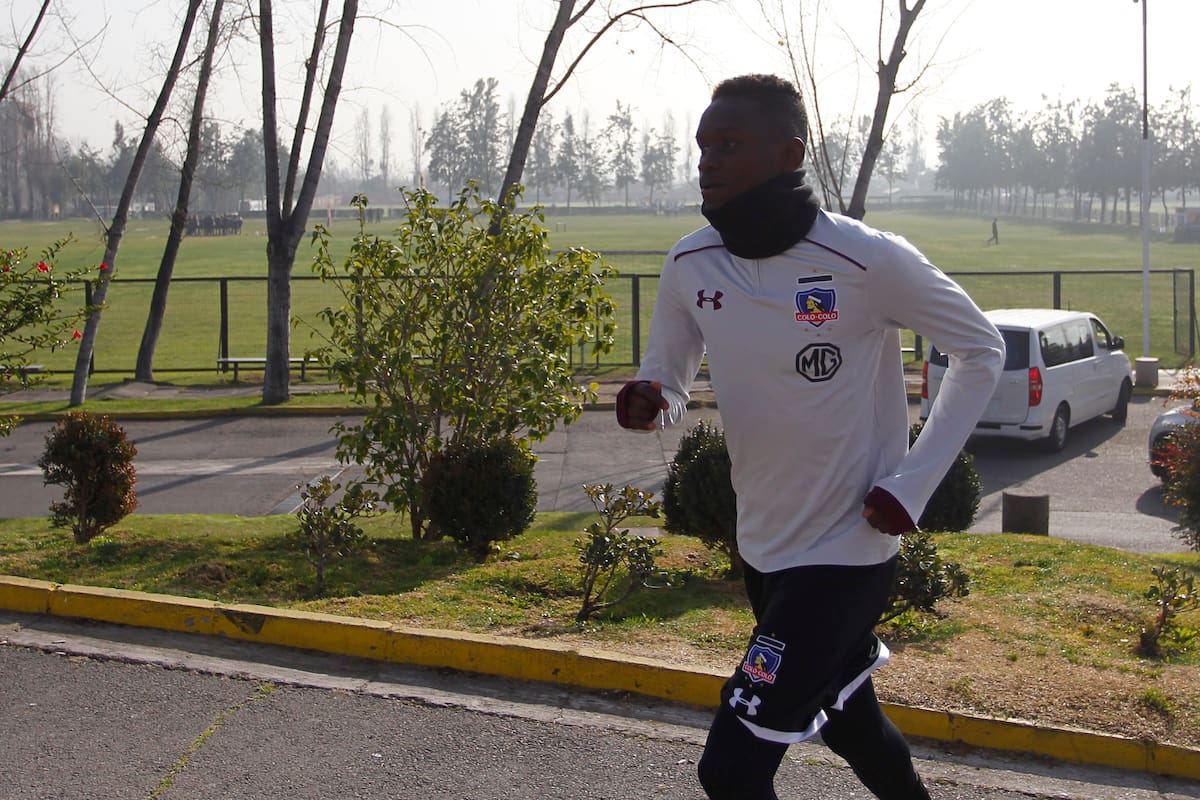El delantero venezolano en Colo Colo. Foto: Agencia Aton.
