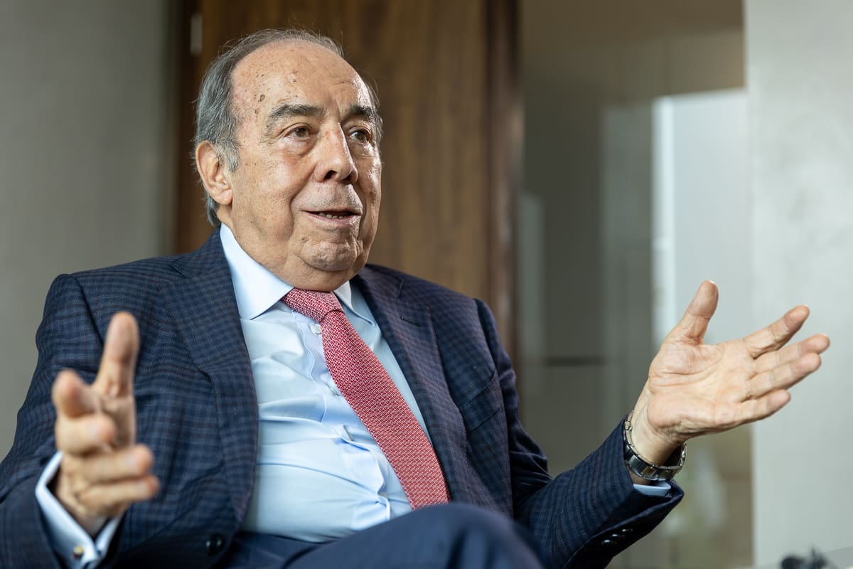 El ex vicepresidente de la ANFP e histórico dirigente hace un crudo análisis del presente de la industria del fútbol chileno.