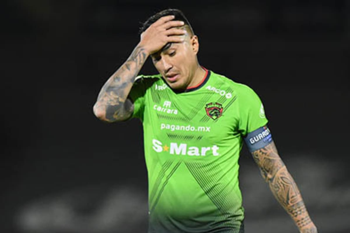 El delantero paraguayo habría llegado lesionado a Colo Colo desde el FC Juárez de México. (Foto: El Diario)