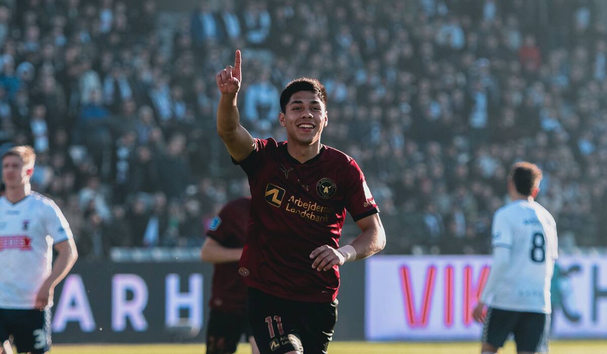 El Midtjylland no tiene pensado traspasar a Darío Osorio.