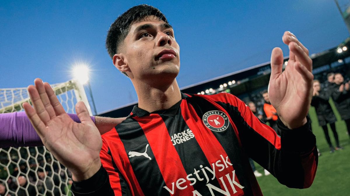 Podría jugar Champions: la actualidad de los 3 equipos de la Premier League que buscan a Darío Osorio