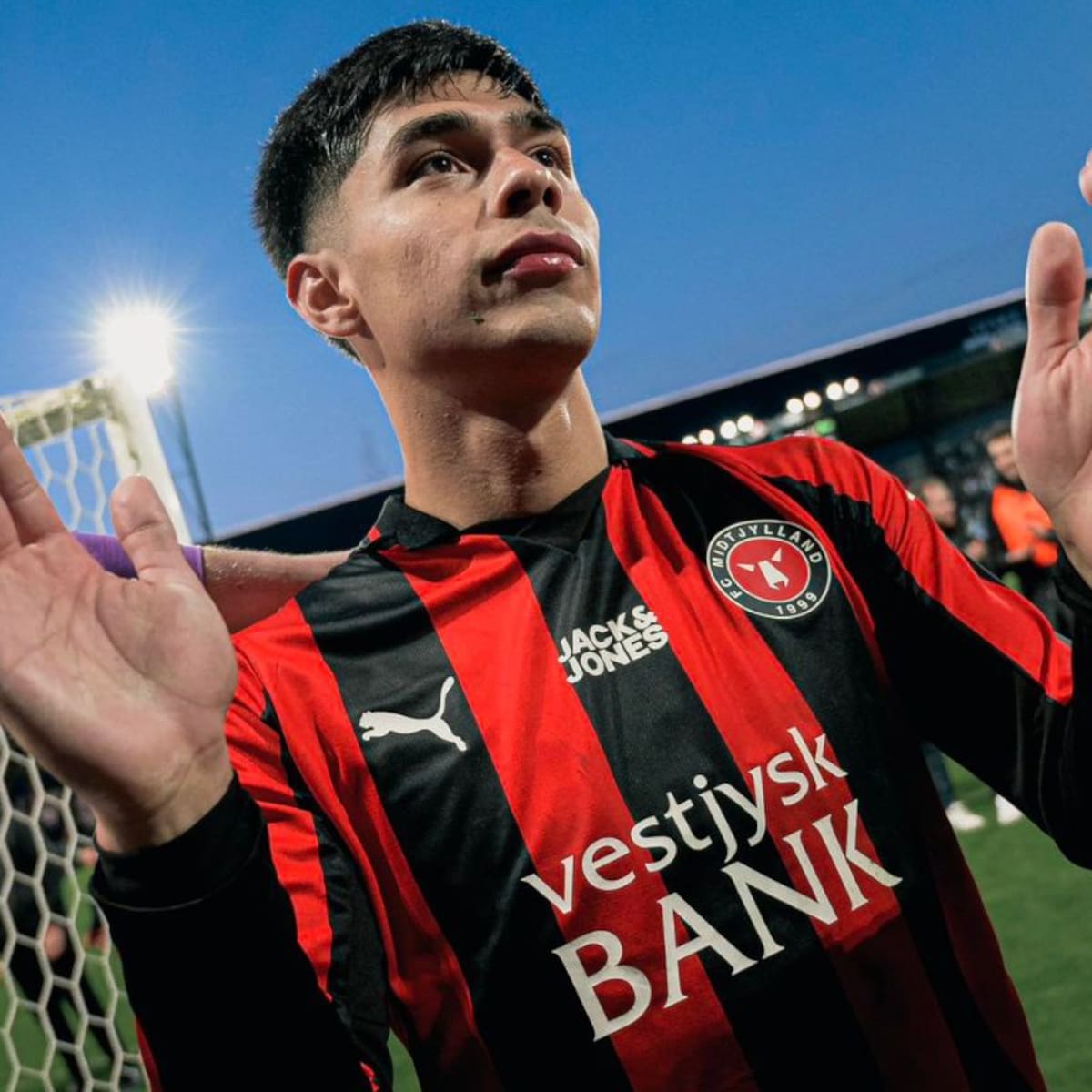 Darío Osorio a un paso de sorprender a todos con su nuevo equipo