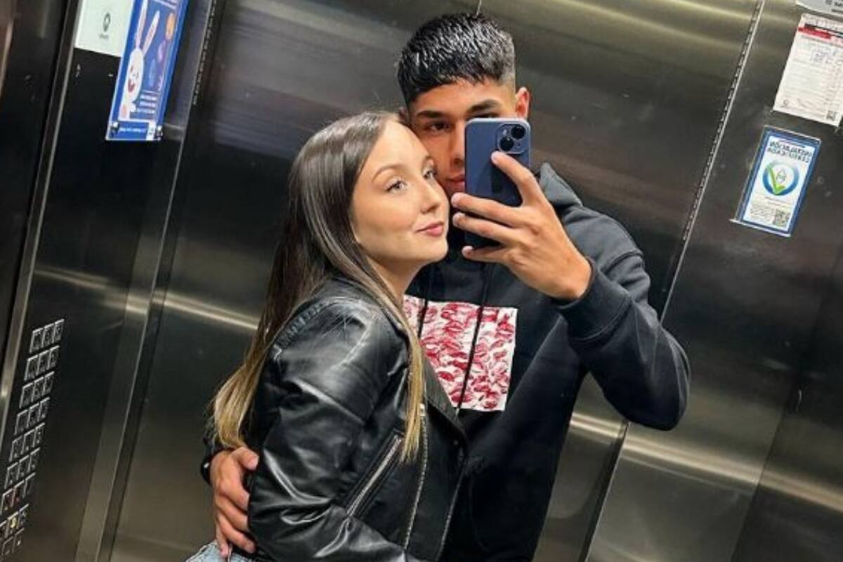Catalina Díaz junto a su pareja, el futbolista Darío Osorio.