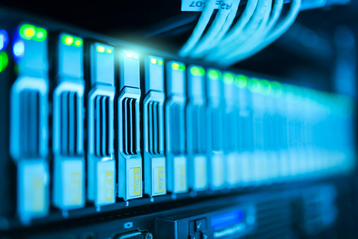 Conoce qué hace un técnico de Data Center. Créditos Pexels.