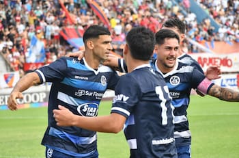 VIDEO | ¡Después de 79 años! David Escalante hace historia en Argentina con este decisivo gol para Acassuso