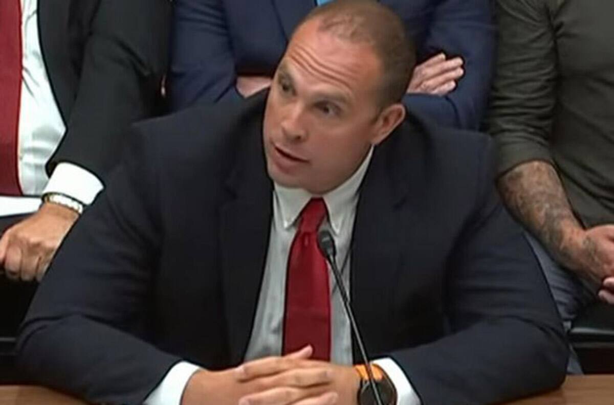 VIDEO | Exoficial de Inteligencia reveló que Gobierno de Estados Unidos esconde Ovnis y restos biológicos “no humanos”