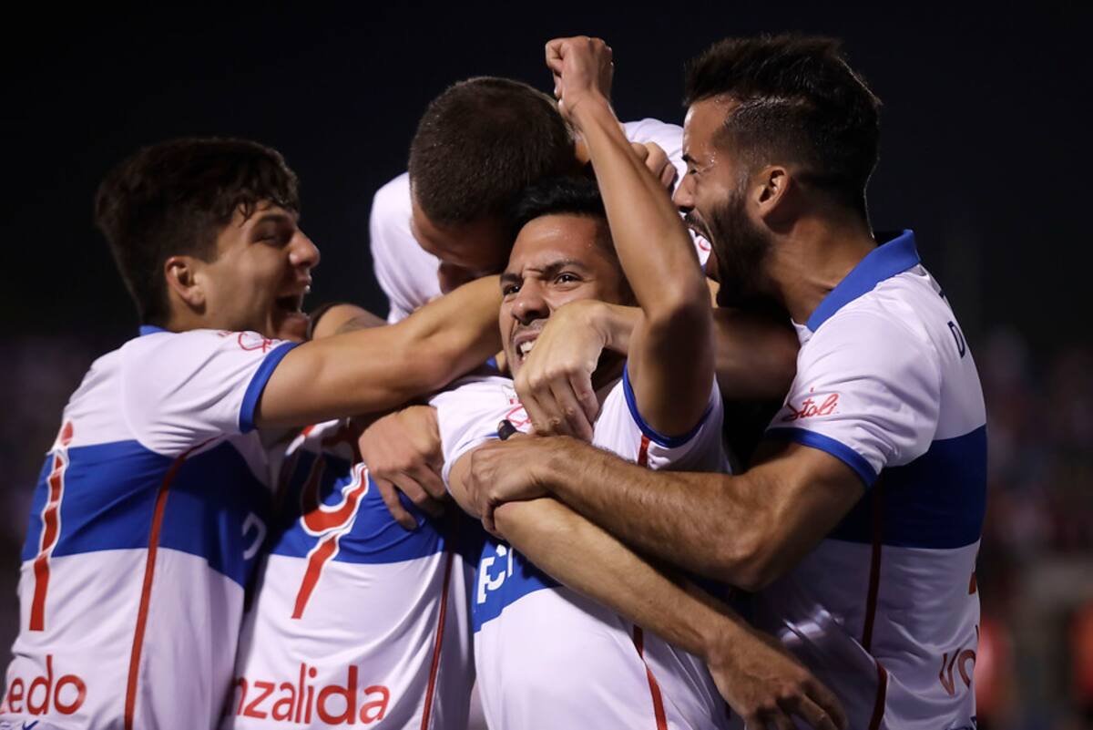 David Henríquez Universidad Católica