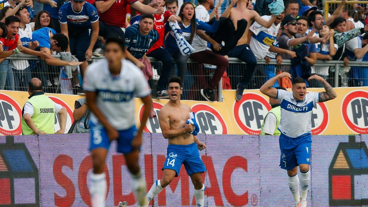 “El hincha de la UC hasta el día de hoy me agradece; antes del gol del Chapa, el primero lo hice yo”