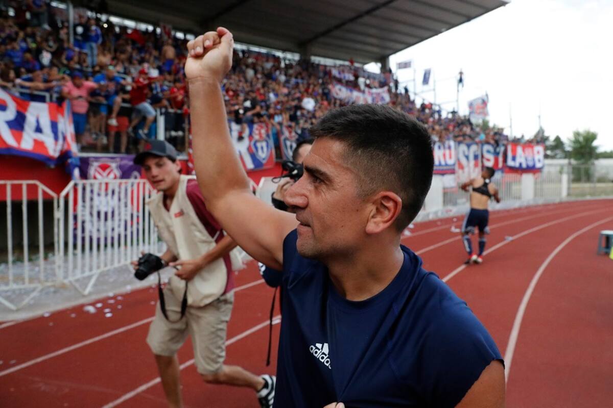 Terminó su carrera profesional en Universidad de Chile y no en Santiago Wanderers.