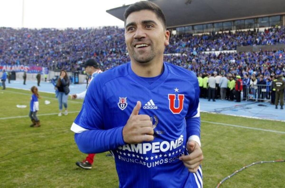 Fiel a su estilo: así festejó David Pizarro el triunfo de la U en el Superclásico