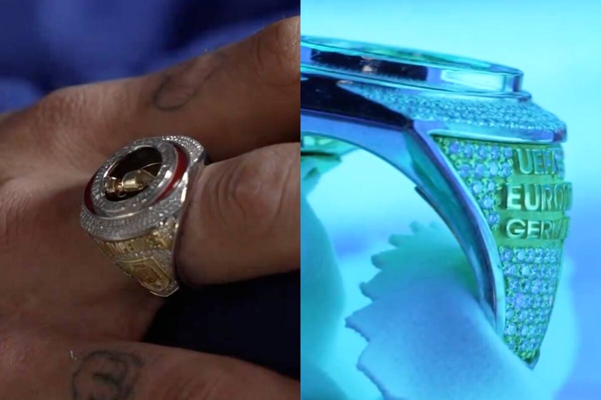 y el anillo que le obsequió a sus compañeros en España.
