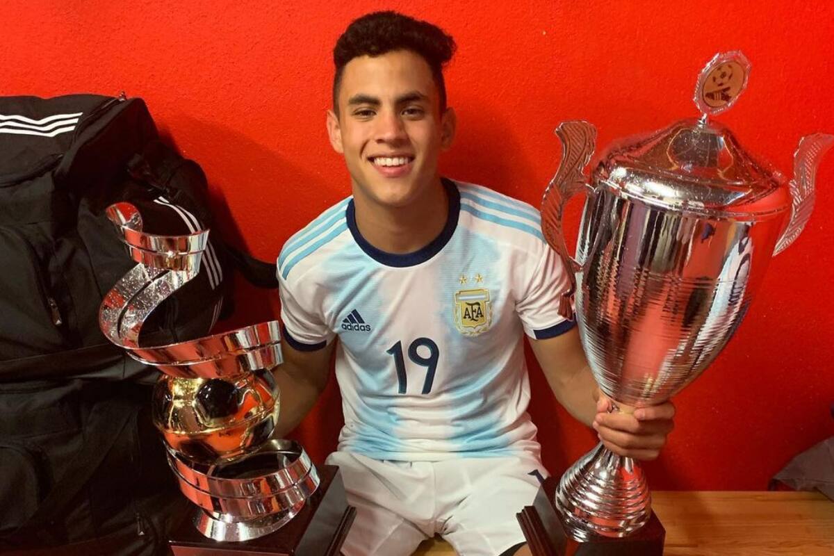 David Romero ganó el Mundialito de Montaigu en 2019 con la Sub 16 de Argentina. (Foto: @Romero.David_)