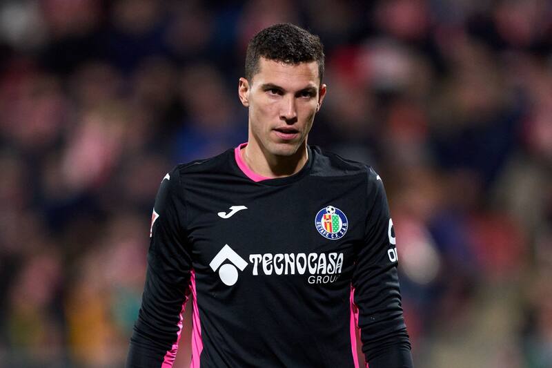 El portero del Getafe se mostró enfurecido contra Manuel Pellegrini.