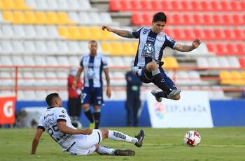 Víctor Dávila se vistió de héroe en el primer triunfo del Pachuca en el torneo mexicano