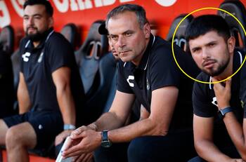 Davis González: El técnico sub 25 que agarró el fierro caliente en Everton y agravó la crisis de la UC