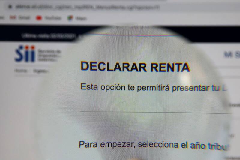 ¿Por qué se retuvo mi devolución de impuestos?