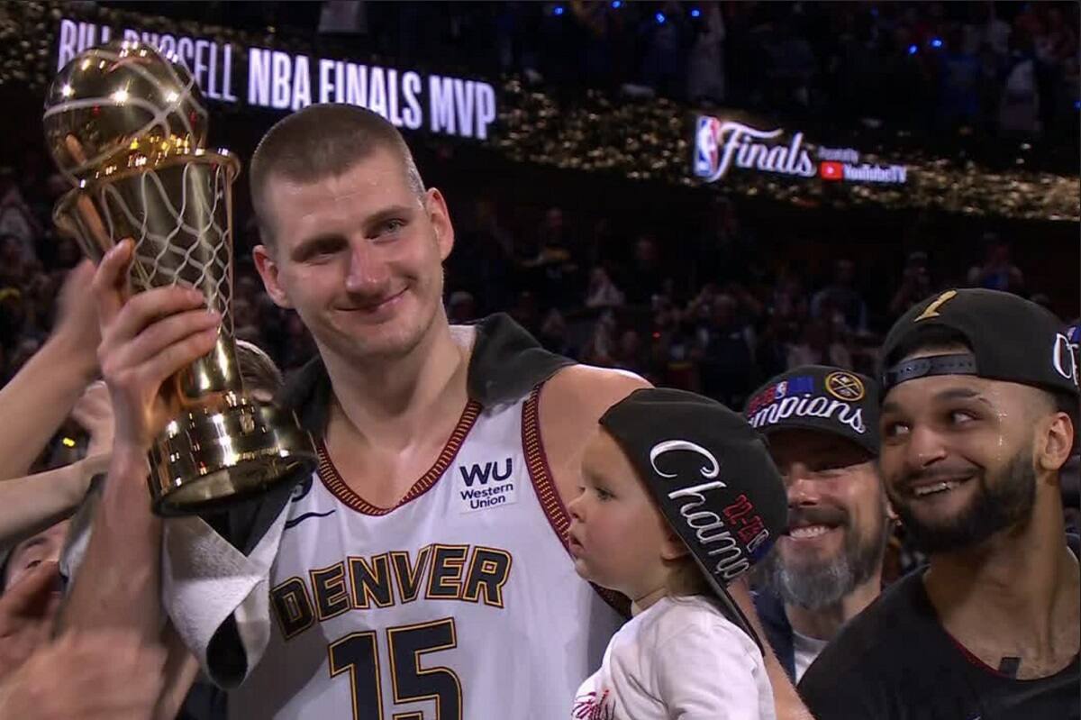 La franquicia logró su primer título de NBA tras imponerse 4-1 en la final a Miami Heat.