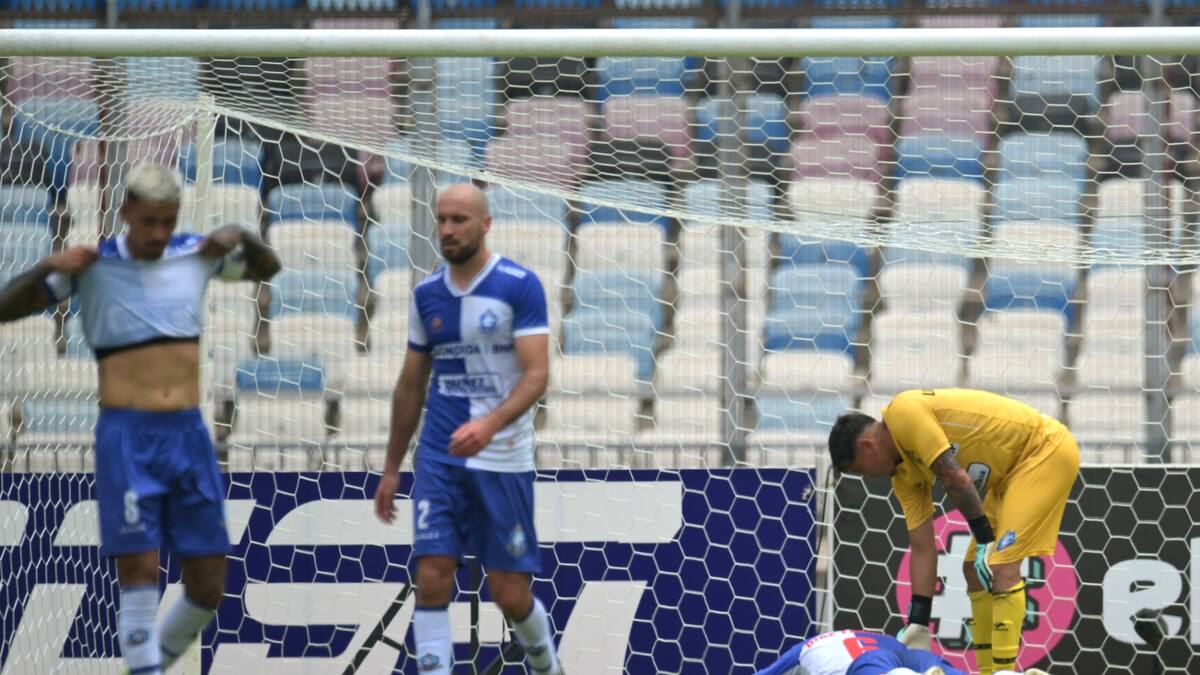 Mayne-Nicholls y las tribunas vacías del Calvo y Bascuñán: “¿Cómo llegamos a esto?"