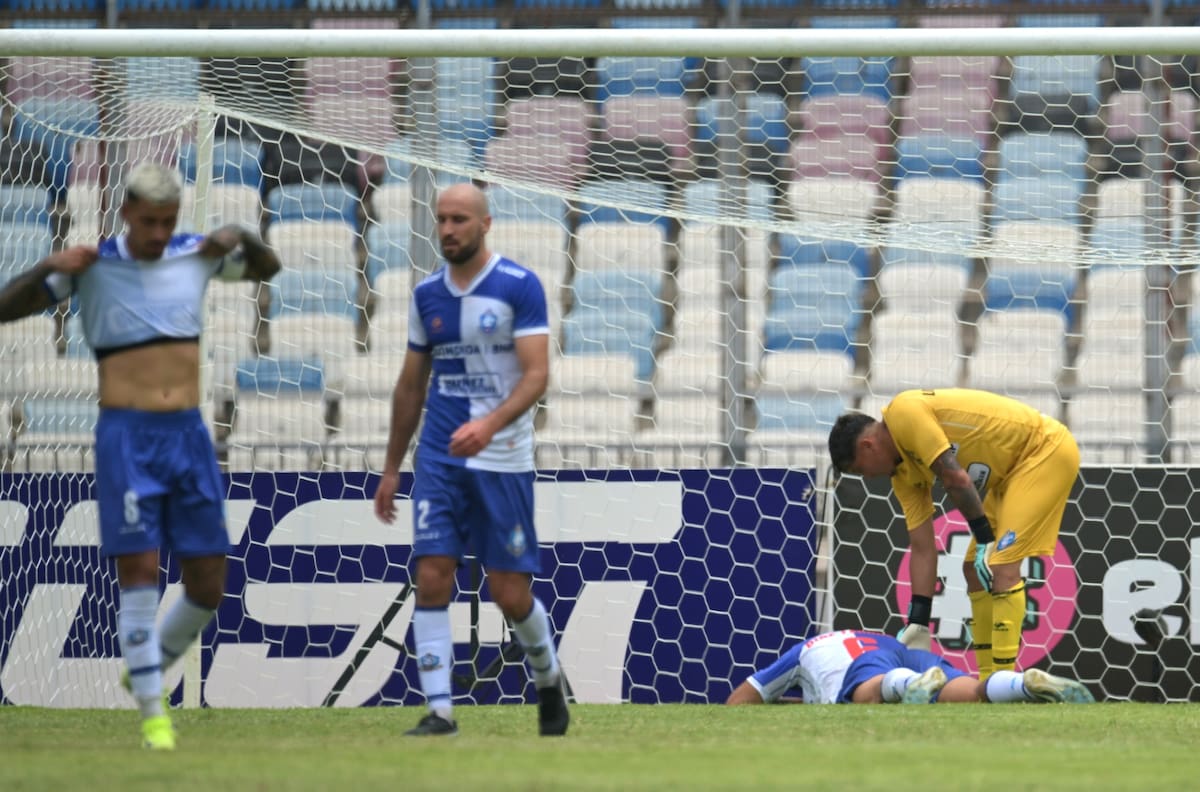 Mayne-Nicholls y las tribunas vacías del Calvo y Bascuñán: “¿Cómo llegamos a esto?"