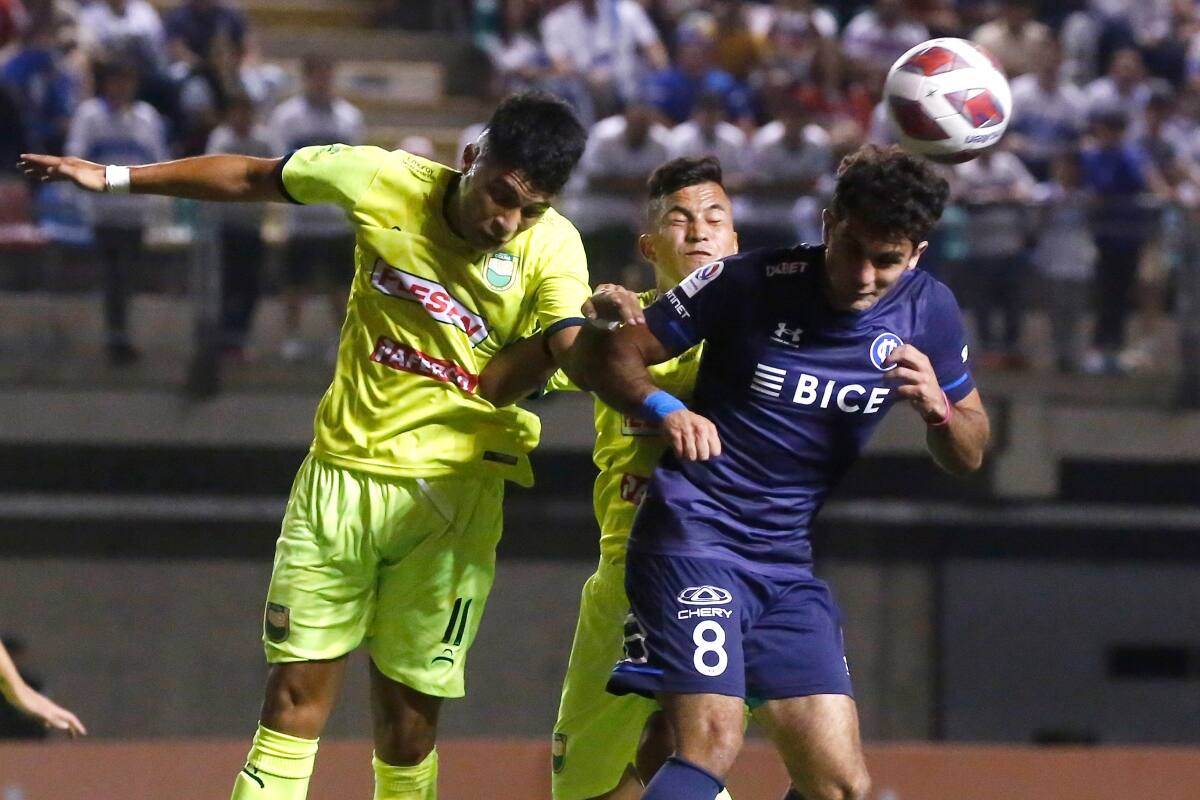 , que animó un recordado encuentro de Copa Chile con la UC, ahora se llama Atlético Colina. Foto: Agencia Aton/Archivo.