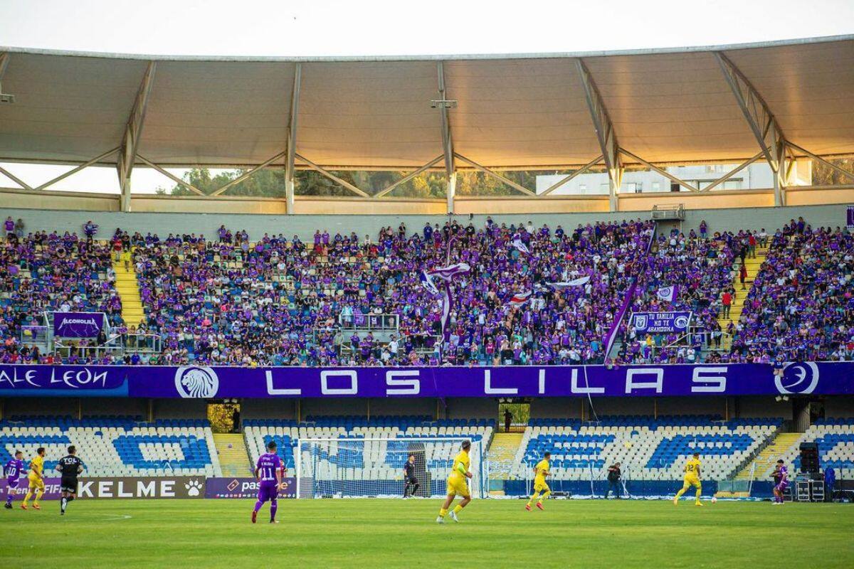 Deportes Concepción tuvo un importante marco de público en la Noche Lila.
