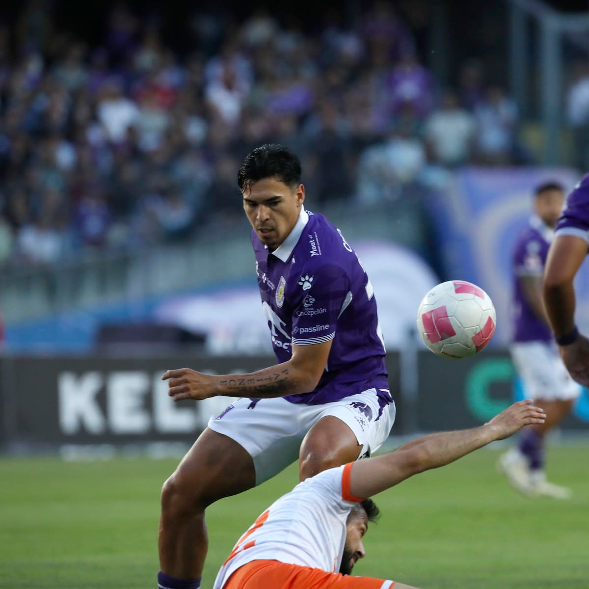En medio de la primera crisis con Fernando Díaz: Deportes Concepción anuncia la salida de un jugador