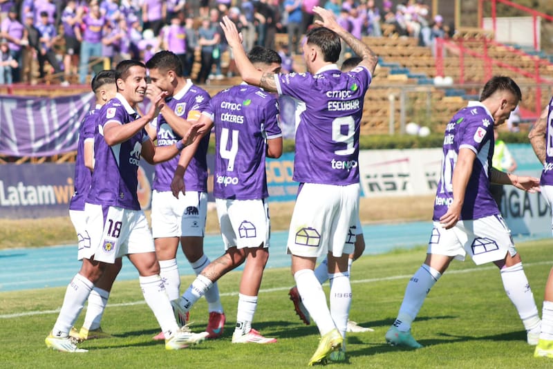 El León de Collao intentará arrebatarle los tres puntos a Cobreloa en Calama. Foto: Deportes Concepción