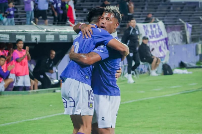 El León de Collao enfrenta hoy a Nacional. Foto: Deportes Concepción.