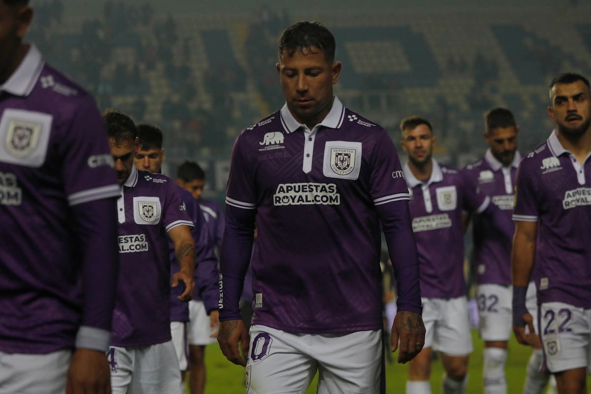 Lo pasa mal en su regreso a Primera División. Agencia Aton