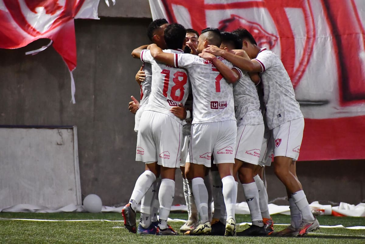 Solo tendrá a sus hinchas en el partido por el título. Foto: Agencia Aton.
