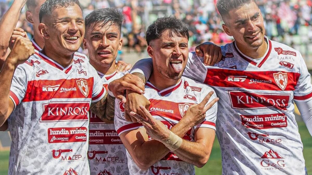 Deportes Copiapó se hace fuerte de local y queda puntero de la Primera B tras vencer a Magallanes