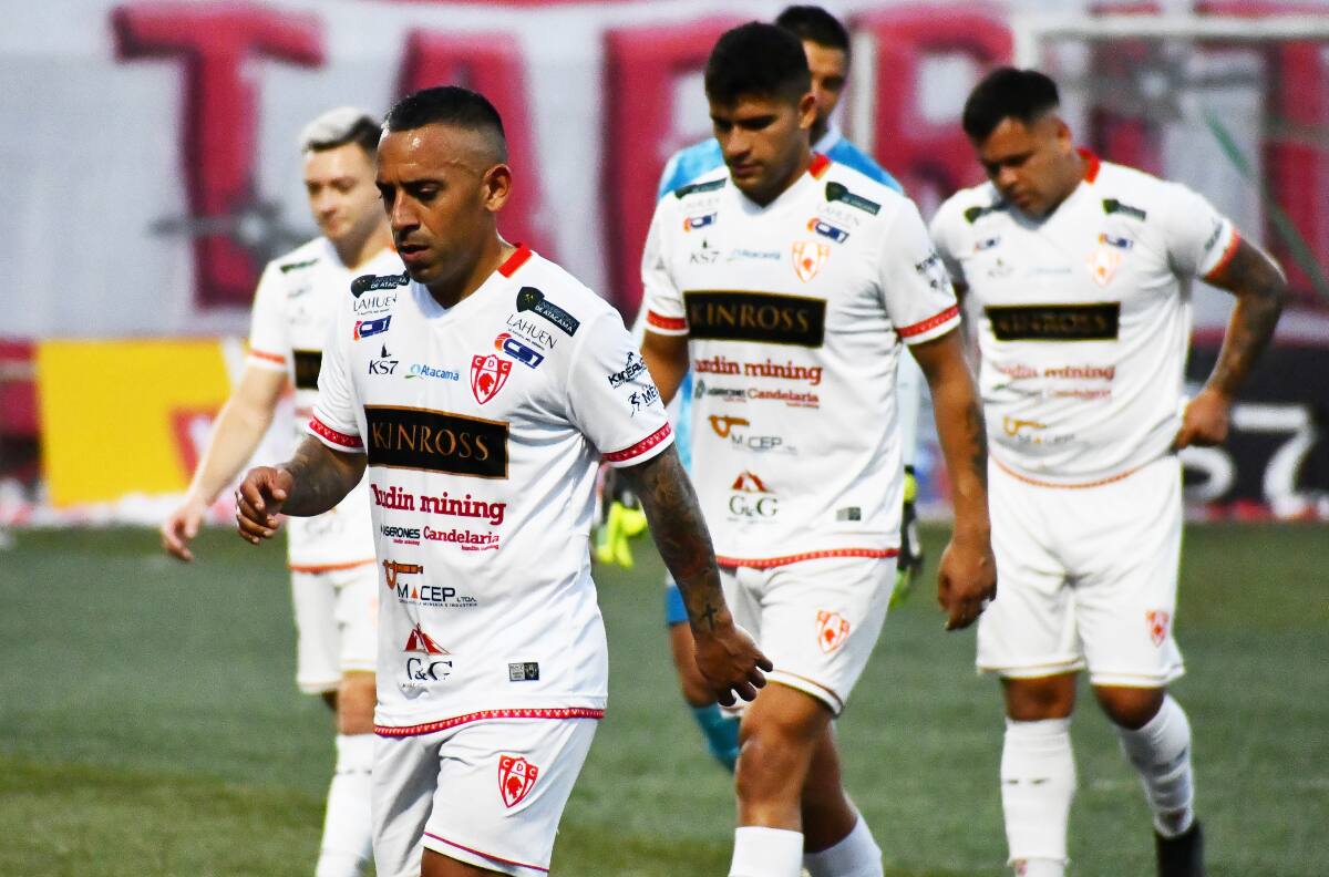 Comenzó el éxodo en Deportes Copiapó: informó la salida de dos jugadores del plantel