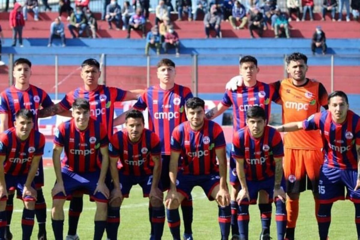 No tiene plantel a una semana y media del inicio de la Segunda División. Crédito: @iberiasadp.