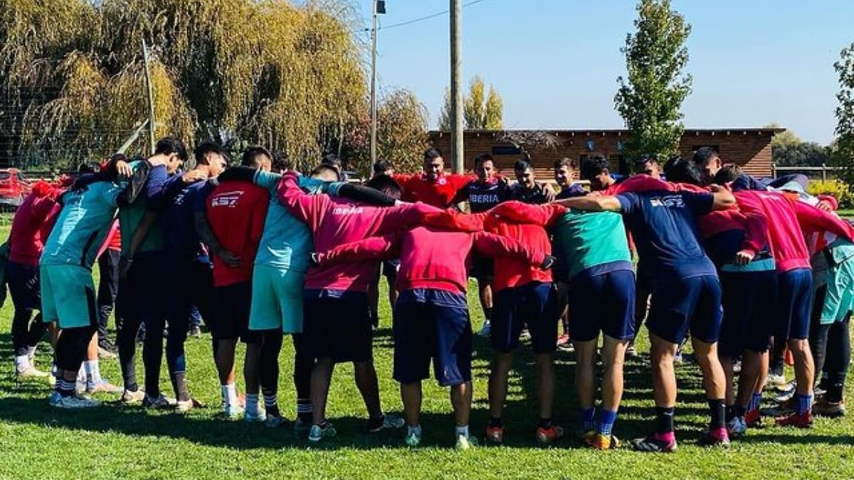 Tradicional equipo del fútbol chileno en crisis tendrá nuevos inversionistas: uno es exfutbolista