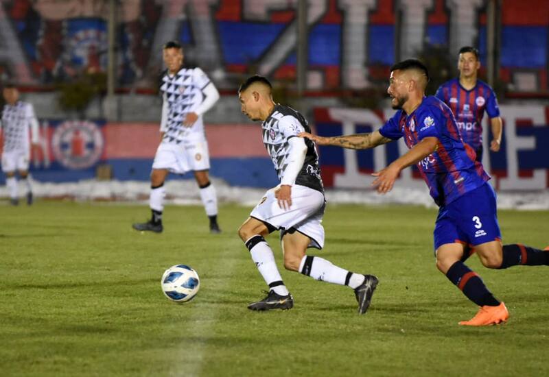 El cuadro azulgrana igualó 1-1 ante el líder Deportes Limache.
@CampeonatoChileno