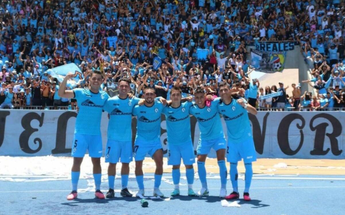 Deportes Iquique está en la parte alta de la Primera B. Foto: Instagram Deportes Iquique.