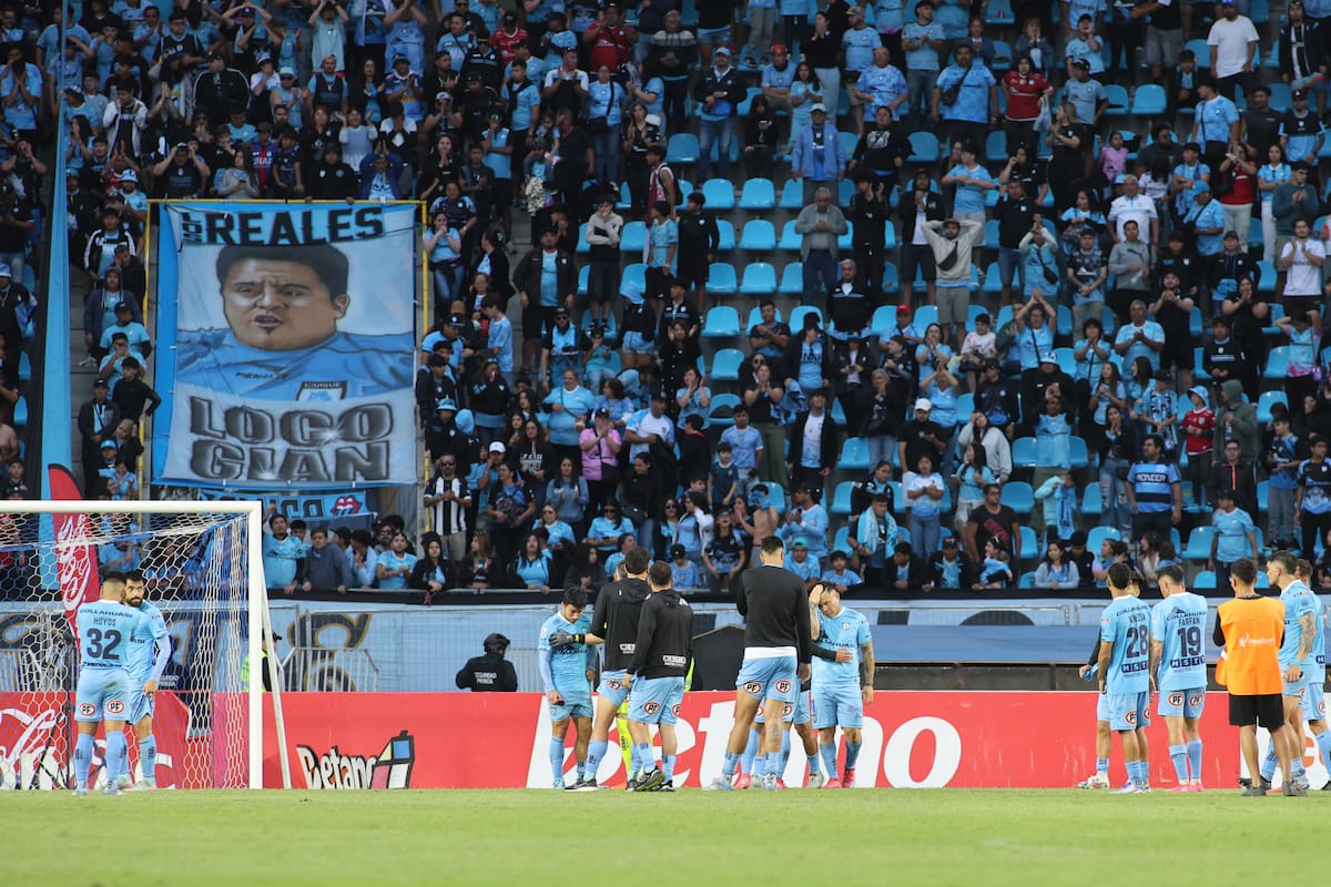 Matías Donoso quedó impresionado con la entrega de los hinchas de Deportes Iquique pese al adverso panorama. Foto: Aton.