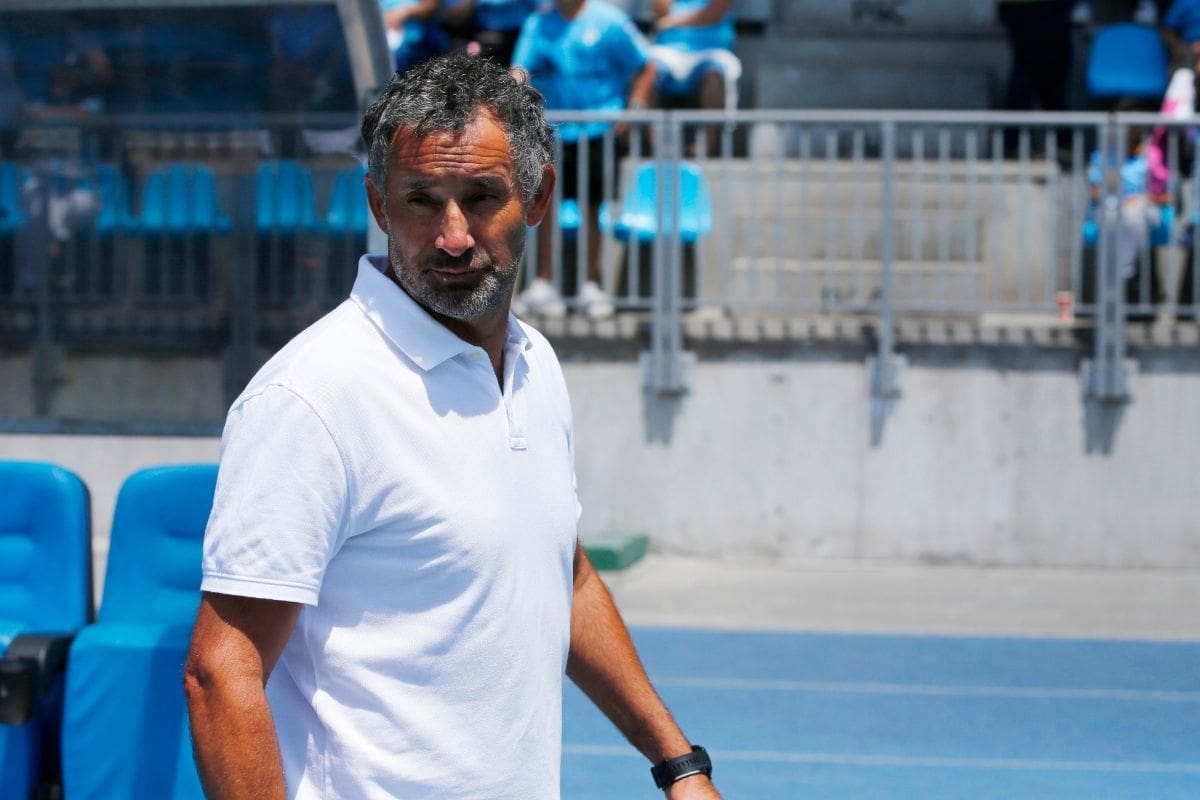 Miguel Ponce cuenta con todas sus piezas para el partido con Antofagasta.