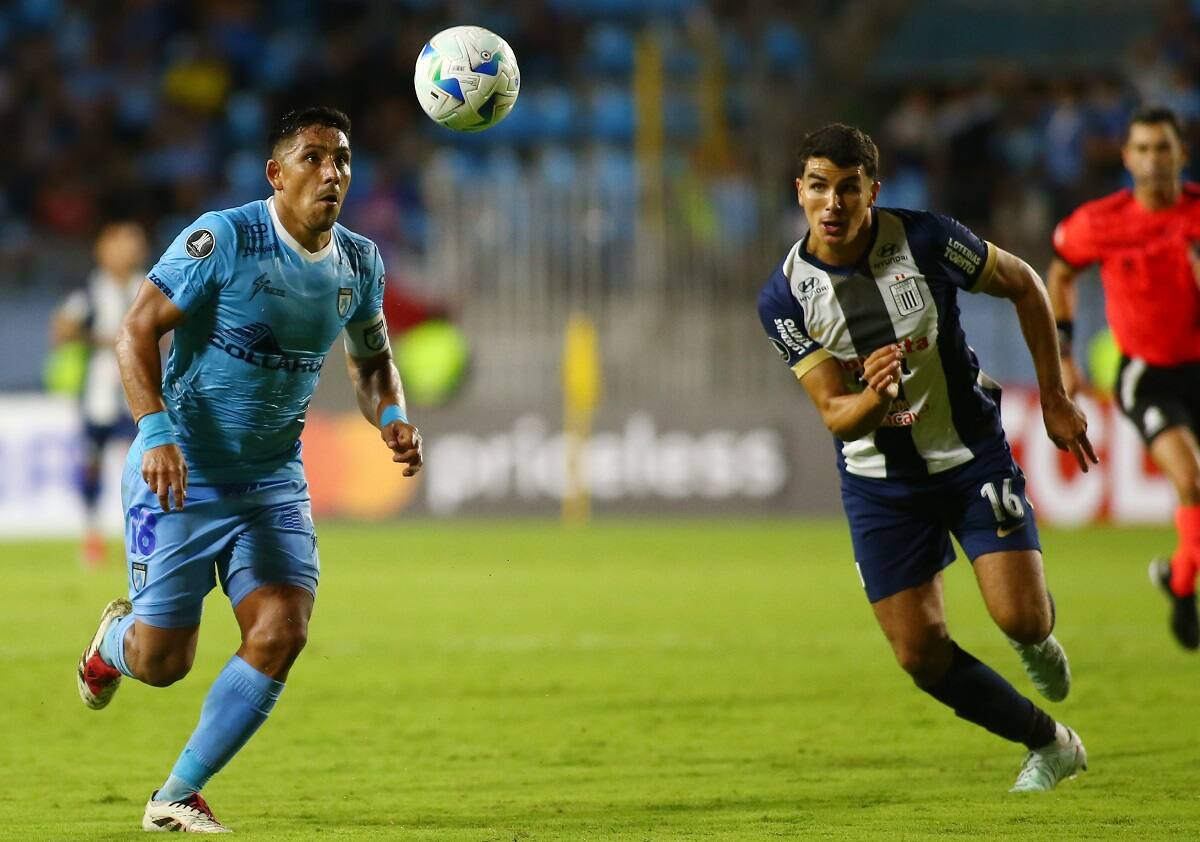 por Copa Libertadores. Agencia Aton