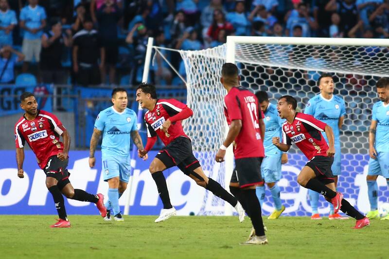 por Copa Sudamericana. Foto: Aton