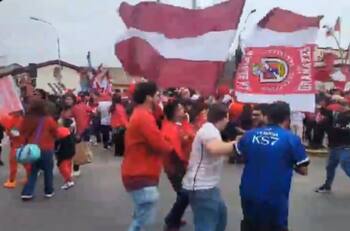 VIDEO: ¡Impresionante! Hinchas repletan las calles de La Serena para celebrar su ascenso a Primera División