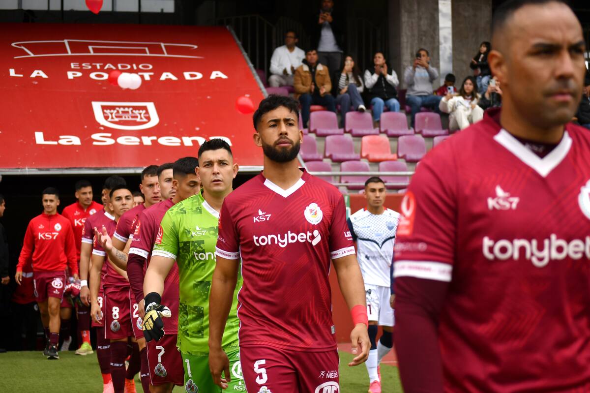 Deportes La Serena recibirá a Deportes Temuco en un juego irrelevante para la tabla de posiciones en la última fecha. (Foto: Aton)