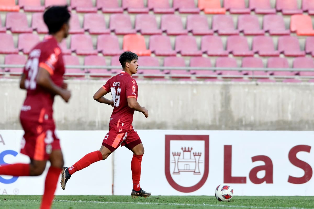 Deportes La Serena busca el liderato de la Primera B. Crédito: Agencia Aton.